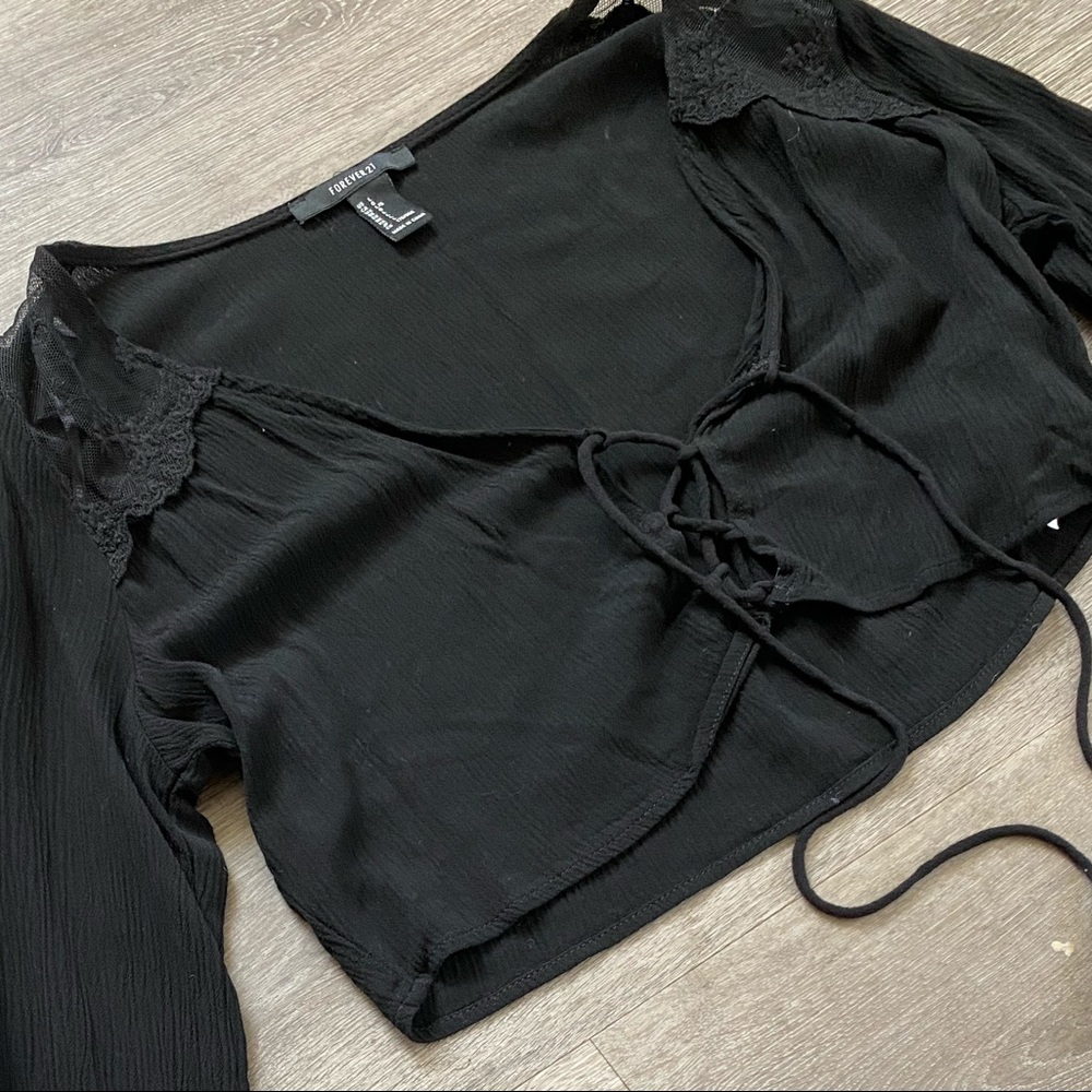 💥Long Sleeve crop top💥 - Picture 3 of 3